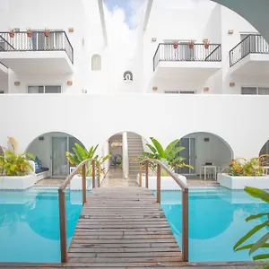 Mediterráneo Hotel Tulum